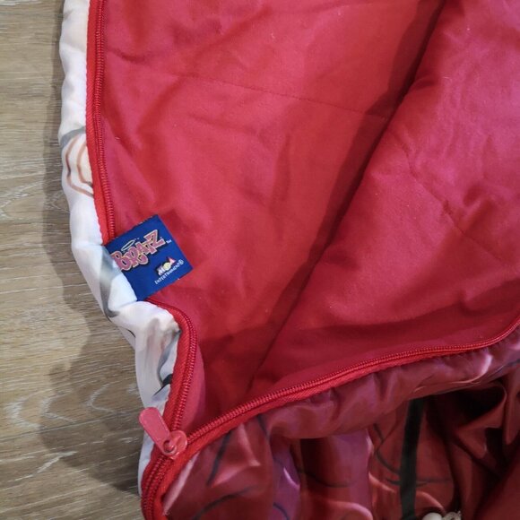 Vintage BRATZ Rock Angels Zip Up Sleeping Bag Comforter 65" X 29" MGA - Picture 6 of 12
